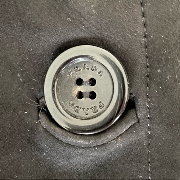 Prada Black 100% Lamb Shearling Sheep Fur Coat in Small US 4 IT 40 Authentic - Picture 8 of 15